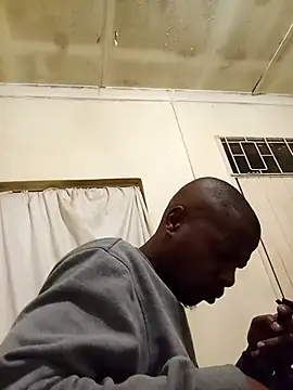 izinjamfee2 online show from 11.07.25