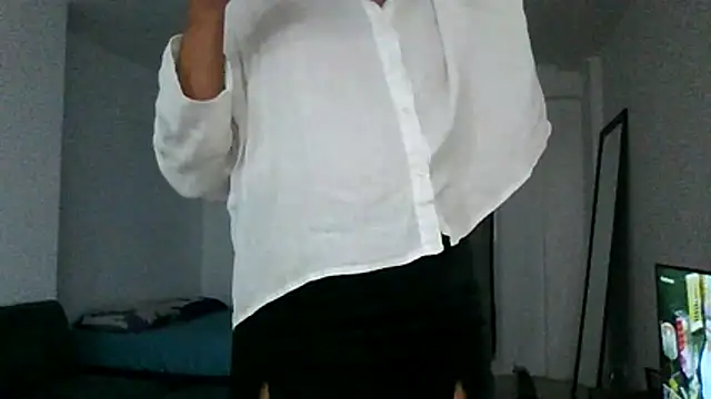 Snapshot of Yerucita chatting on 07.09.26 Yerucita online show from 07.09.26