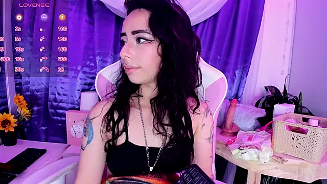 hanna  azumi online show from 01.15.25