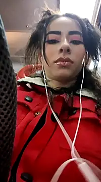 hanna  azumi online show from 03.01.25