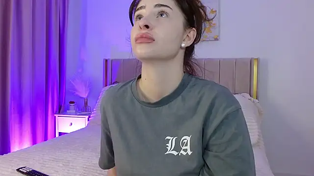 GraceCarther online show from 11.26.25