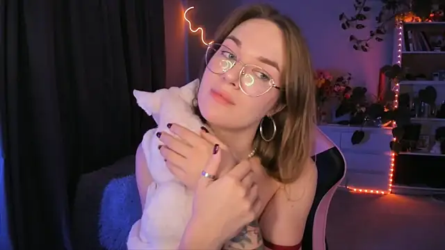 ami amour  online show from 12.03.24