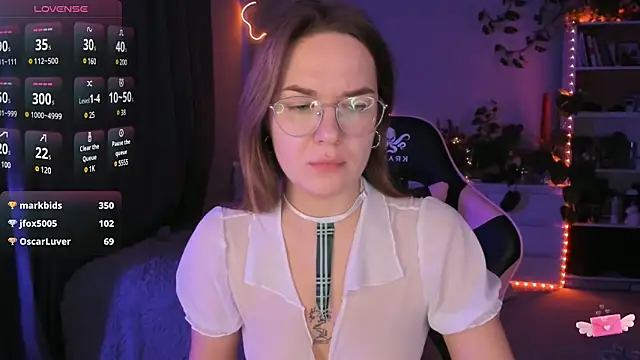 ami amour  online show from 12.16.24