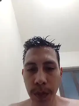 Snapshot of erikmrz316 chatting on 11.02.25 erikmrz316 online show from 11.02.25