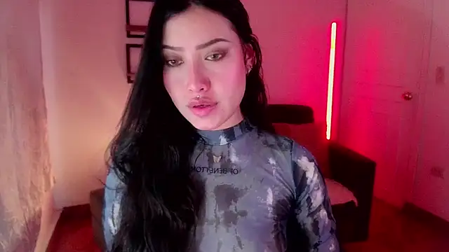 Emilyswan04 online show from 02.27.25