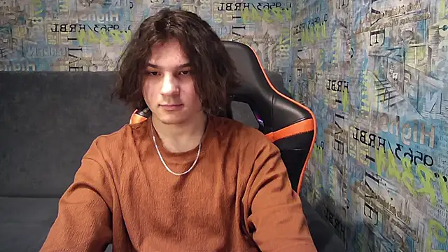 Snapshot of sweet_lucifer666 chatting on 12.10.24 sweet lucifer666 online show from 12.10.24