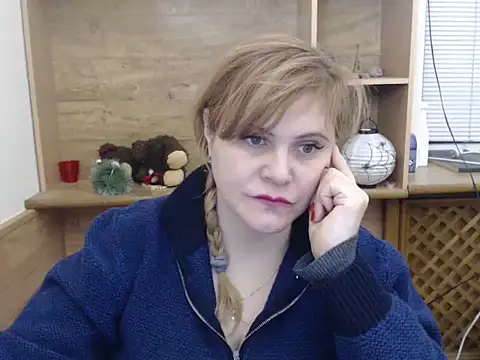 DaniellaKiss online show from 01.18.26