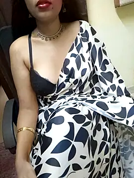 Snapshot of Roja-Telugu777 chatting on 02.24.25 Roja-Telugu777 online show from 02.24.25