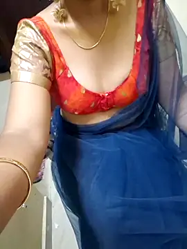 Snapshot of Roja-Telugu777 chatting on 03.05.25 Roja-Telugu777 online show from 03.05.25