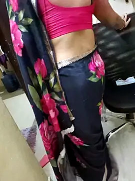 Snapshot of Roja-Telugu777 chatting on 03.09.25 Roja-Telugu777 online show from 03.09.25