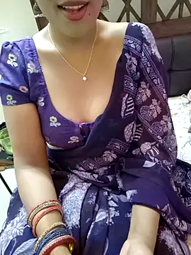 Snapshot of Roja-Telugu777 chatting on 10.16.25 Roja-Telugu777 online show from 10.16.25