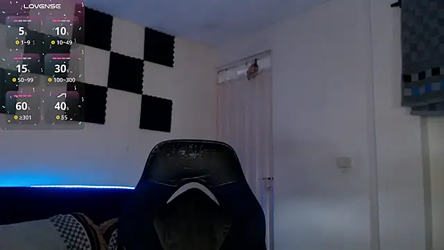 bryamado69 online show from 10.27.25