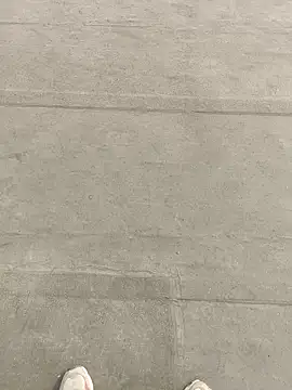 Gururonny07 online show from 12.17.25