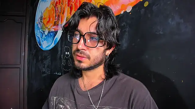 Snapshot of Ackerman_Eren_ chatting on 11.04.25 Ackerman Eren online show from 11.04.25