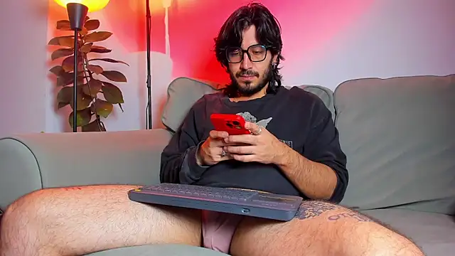 Ackerman Eren  online show from 11.14.25