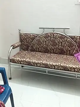 BongQueen9 online show from 02.28.26