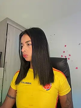 Laura fernandezII online show from 06.29.26