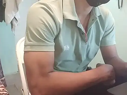 Snapshot of vicky0805 chatting on 03.14.25 vicky0805 online show from 03.14.25