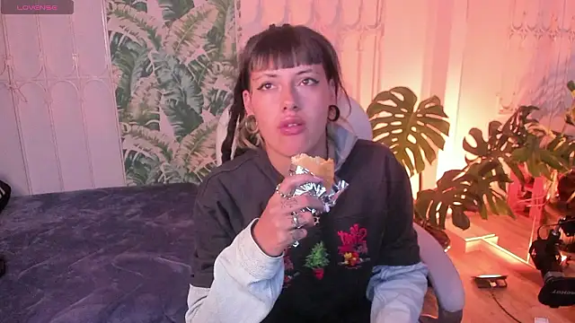  sharlotte777 online show from 03.26.26