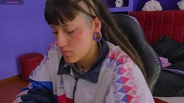  sharlotte777 online show from 04.19.26