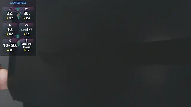 Snapshot of anna_claire chatting on 01.26.25 anna claire online show from 01.26.25