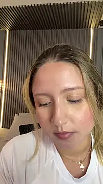 MiaPetit  online show from 12.05.25