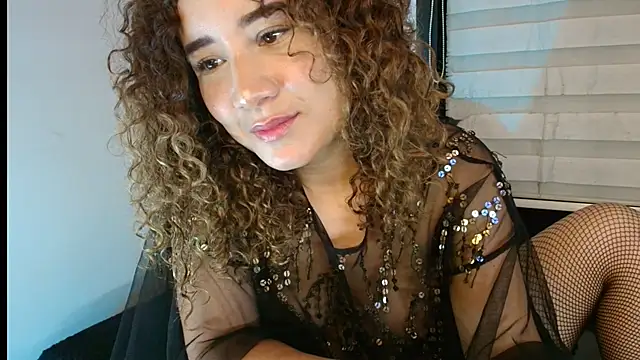 Snapshot of Charlotte11-11 chatting on 01.28.25 Charlotte11-11 online show from 01.28.25