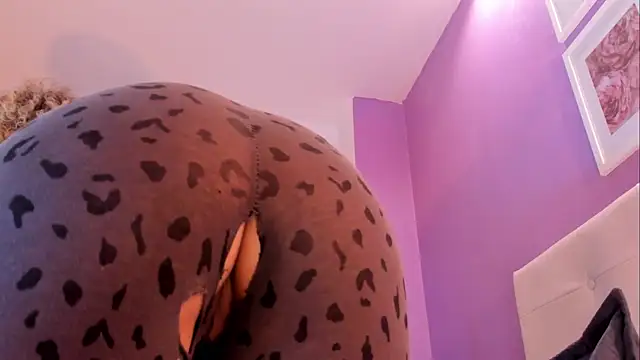 Charlotte11-11 online show from 04.11.26