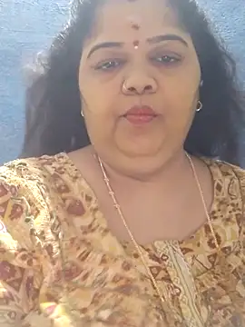 Snapshot of tamilthanushri chatting on 05.19.26 tamilthanushri online show from 05.19.26