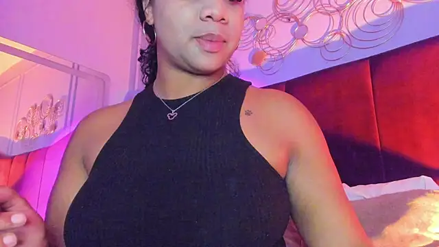 Snapshot of Sofi_Fox_ chatting on 07.22.26 Sofi Fox online show from 07.22.26