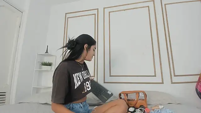 natalia aguirre1 online show from 02.23.25