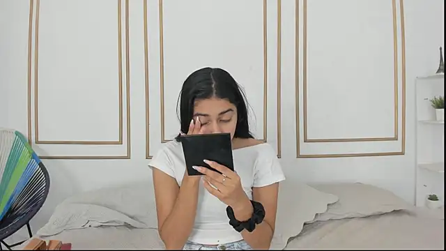 natalia aguirre1 online show from 03.14.25