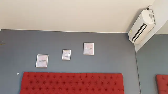 JOCELYN SANTANA1 online show from 11.09.25