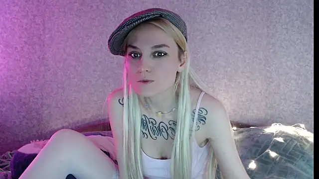 mischellemeow13 online show from 12.05.24