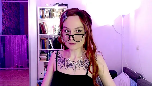 mischellemeow13 online show from 02.09.25
