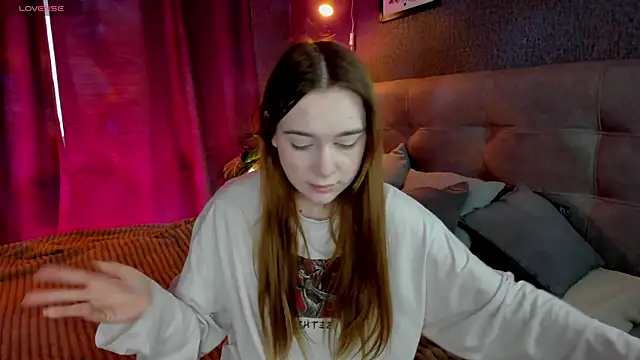 Lesi Moonie01 online show from 09.13.25