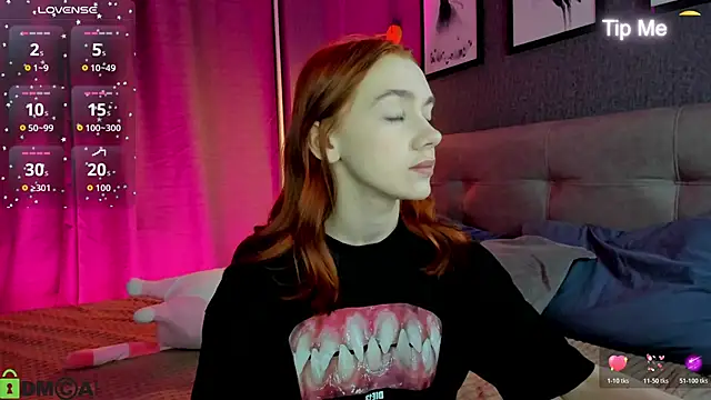 Lesi Moonie01 online show from 03.27.26