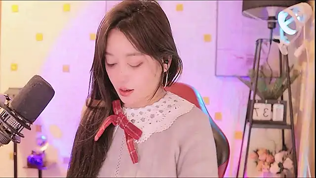 Missy Nana21 online show from 02.26.26