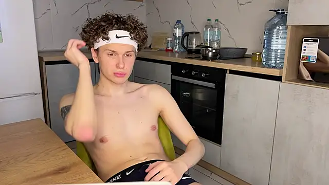 Snapshot of alyx_garden chatting on 03.03.26 alyx garden online show from 03.03.26