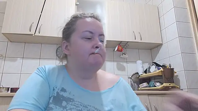 Snapshot of melissaBlessing chatting on 01.15.25 melissaBlessing online show from 01.15.25