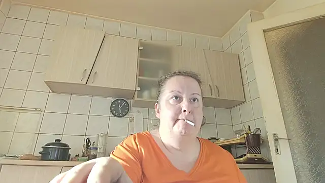 Snapshot of melissaBlessing chatting on 02.09.25 melissaBlessing online show from 02.09.25