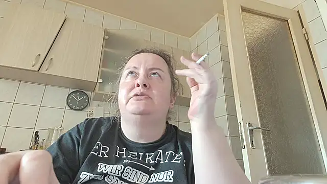 Snapshot of melissaBlessing chatting on 02.11.25 melissaBlessing online show from 02.11.25