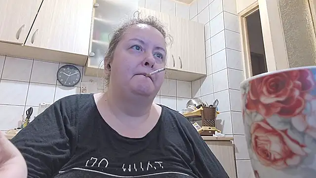 Snapshot of melissaBlessing chatting on 02.15.25 melissaBlessing online show from 02.15.25