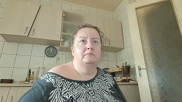 Snapshot of melissaBlessing chatting on 02.17.25 melissaBlessing online show from 02.17.25