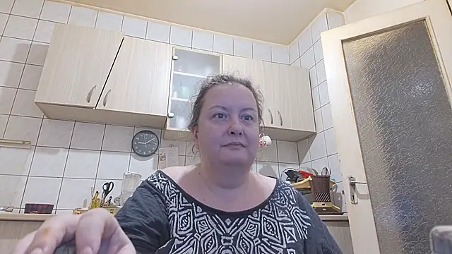 Snapshot of melissaBlessing chatting on 03.17.25 melissaBlessing online show from 03.17.25