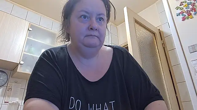 Snapshot of melissaBlessing chatting on 10.01.25 melissaBlessing online show from 10.01.25