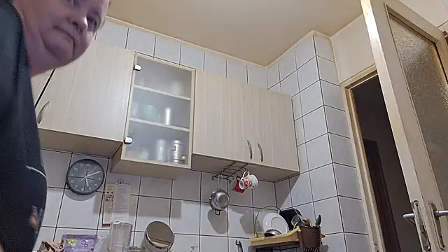 Snapshot of melissaBlessing chatting on 10.08.25 melissaBlessing online show from 10.08.25