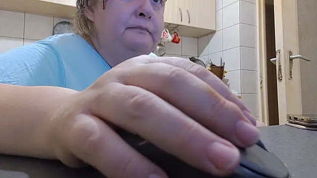 Snapshot of melissaBlessing chatting on 10.14.25 melissaBlessing online show from 10.14.25