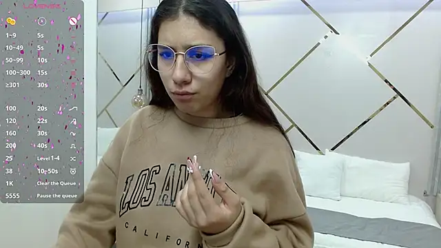 Snapshot of Lita_Rogers chatting on 12.17.24 Lita Rogers online show from 12.17.24