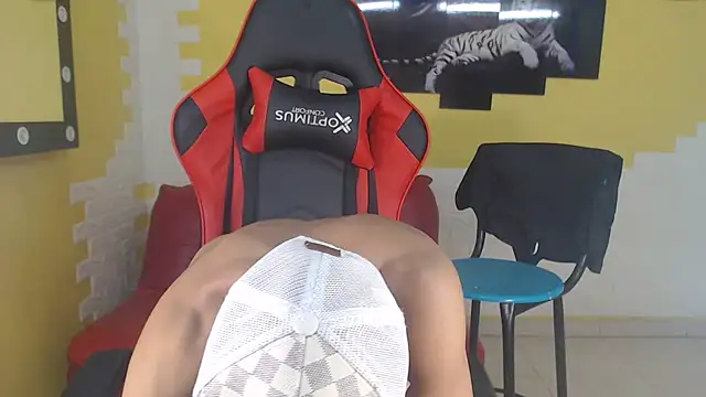 jose sexycumm online show from 12.28.24